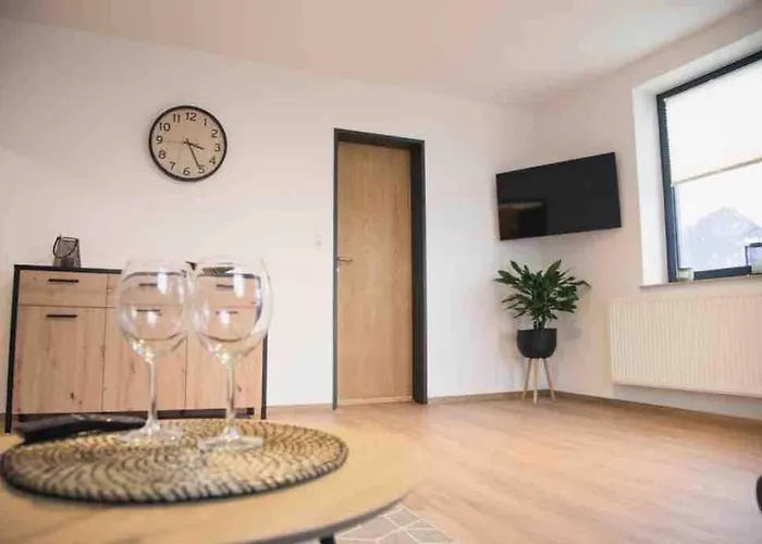 Ferienwohnung Im Allgaeu-Sonnigen Balkon Und Alpenpanorama, 5 Min Zum See